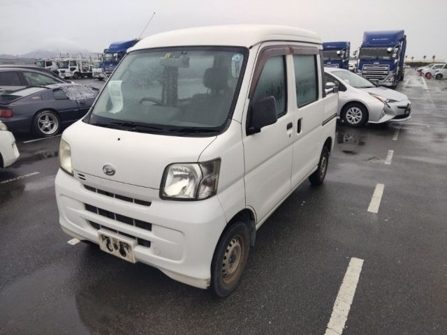 1038 Daihatsu Hijet van S321W 2012 г. (LUM Fukuoka Nyusatsu)